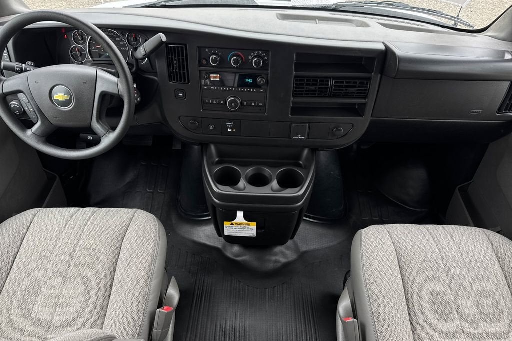2026 Chevrolet Express Cargo WT