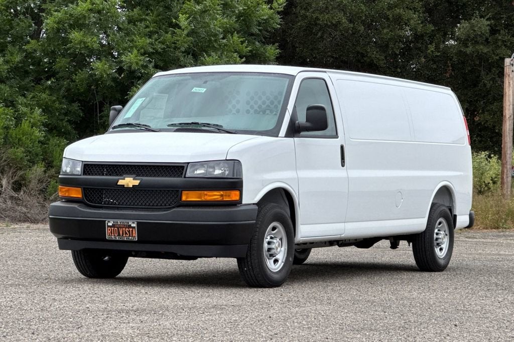 2026 Chevrolet Express Cargo WT