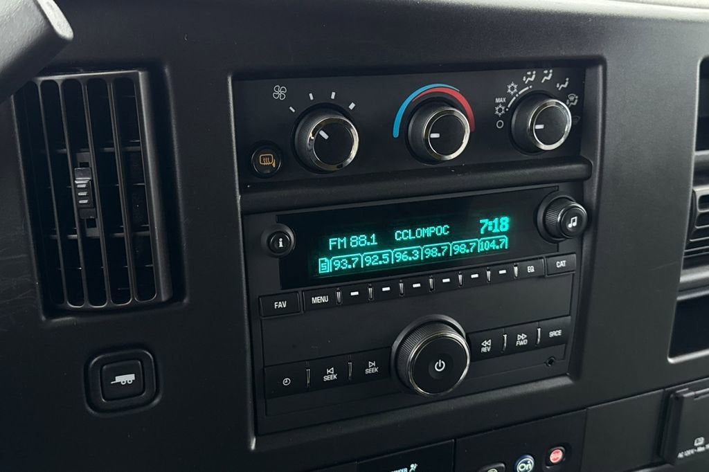 2023 Chevrolet Express Cargo 3500 WT