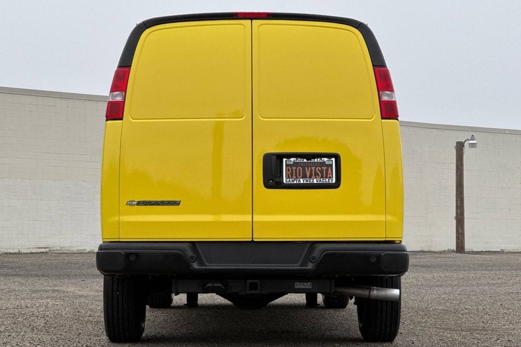 2023 Chevrolet Express Cargo 3500 WT