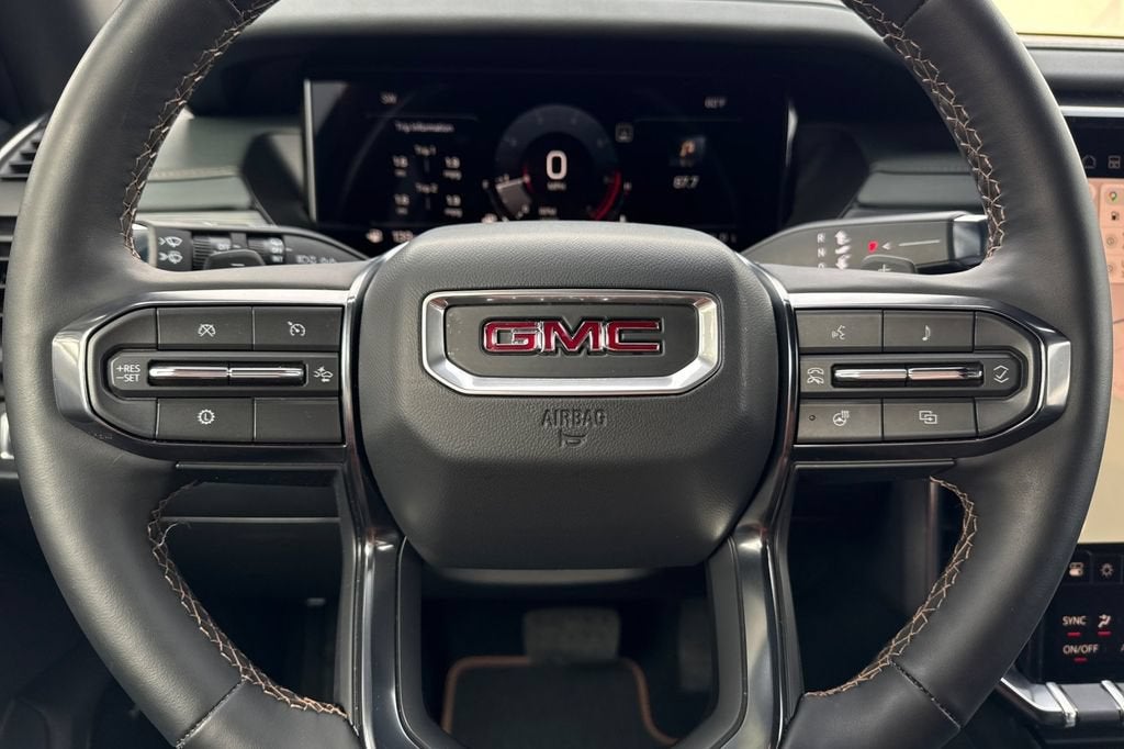 2025 GMC Acadia AT4