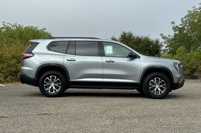 2025 GMC Acadia AT4