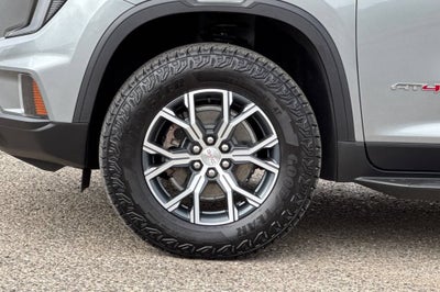 2025 GMC Acadia AT4