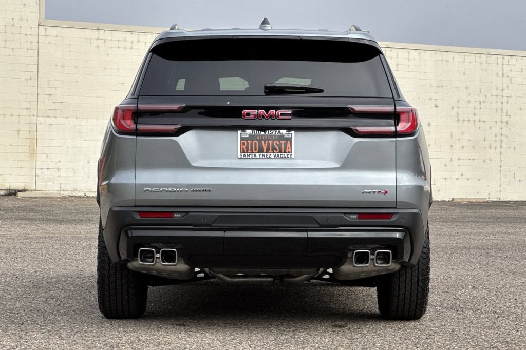 2025 GMC Acadia AT4