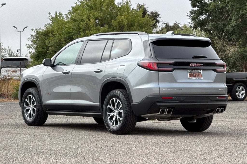 2025 GMC Acadia AT4