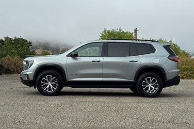 2025 GMC Acadia AT4