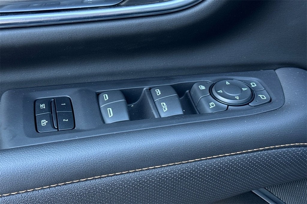 2024 GMC Yukon XL AT4