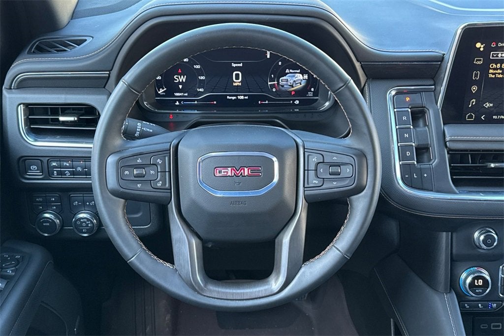 2024 GMC Yukon XL AT4