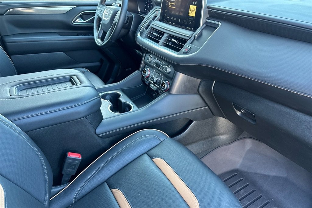 2024 GMC Yukon XL AT4