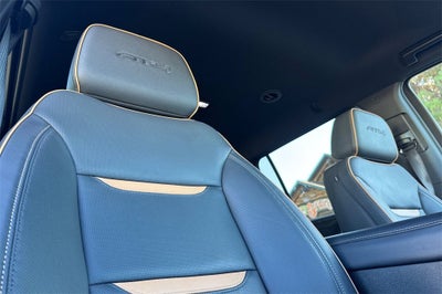 2024 GMC Yukon XL AT4