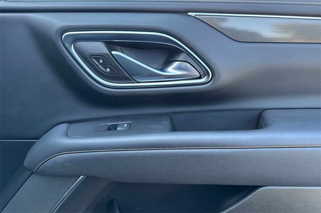 2024 GMC Yukon XL AT4