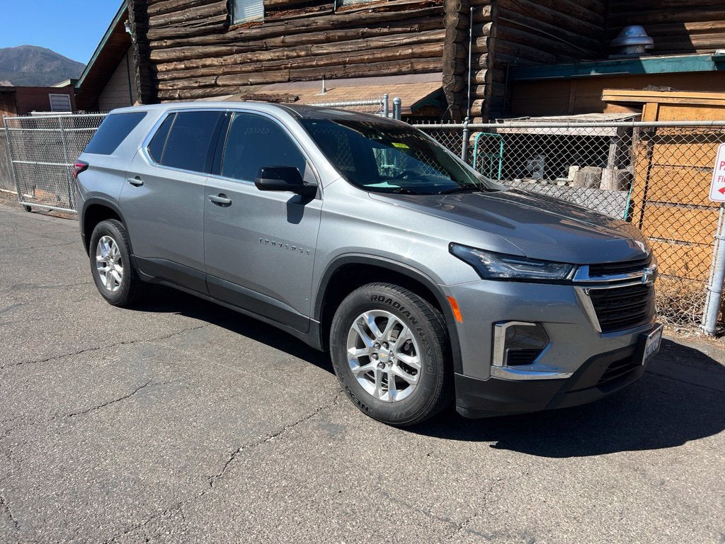 2023 Chevrolet Traverse LS