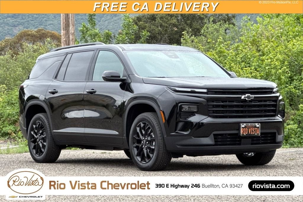 2026 Chevrolet Traverse FWD LT's photo