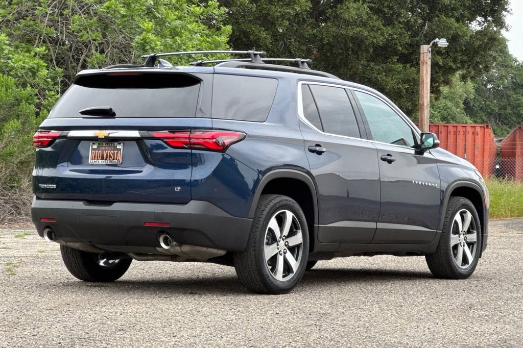 2023 Chevrolet Traverse LT Leather