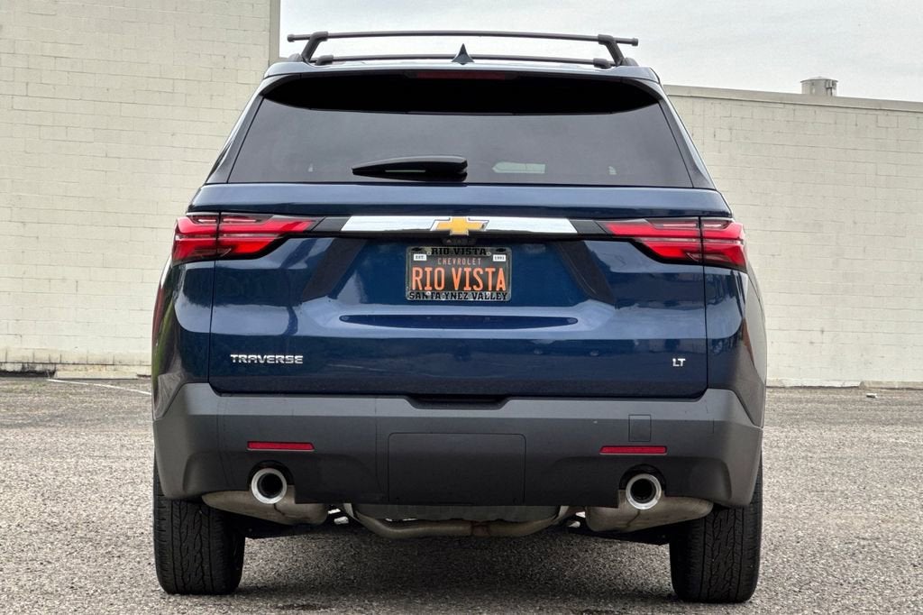 2023 Chevrolet Traverse LT Leather