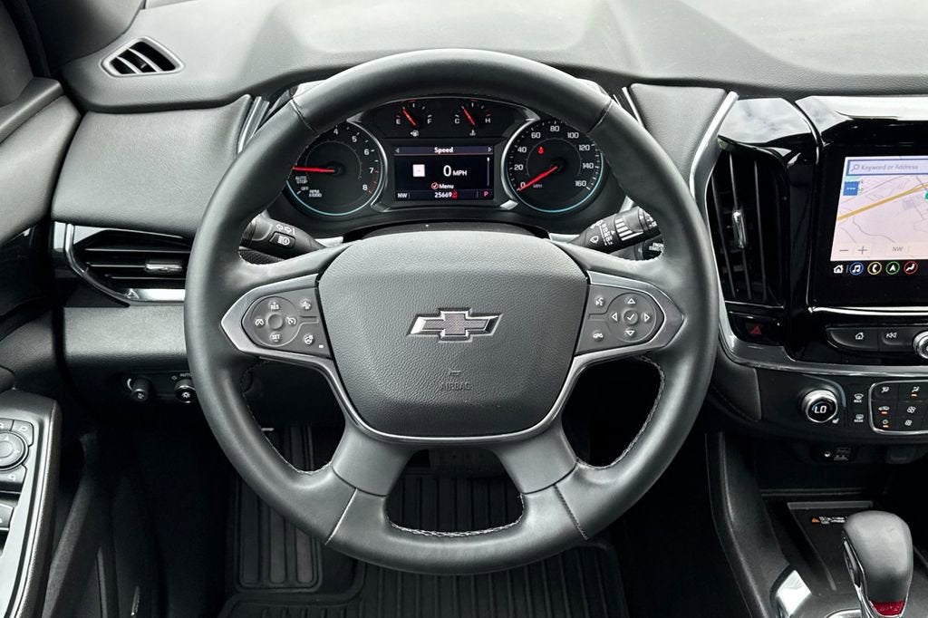 2023 Chevrolet Traverse RS