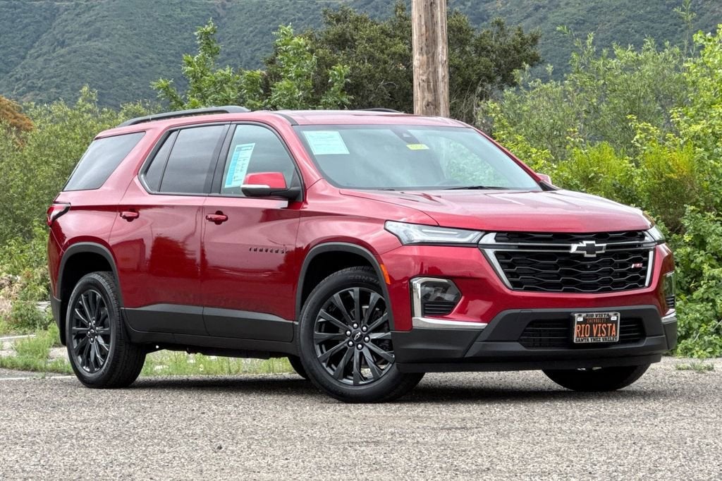 2023 Chevrolet Traverse RS