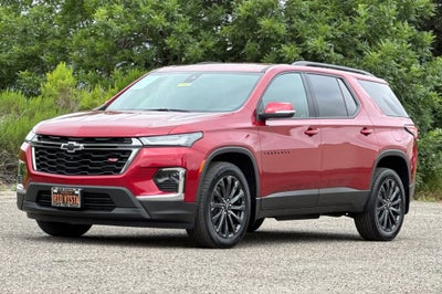 2023 Chevrolet Traverse RS
