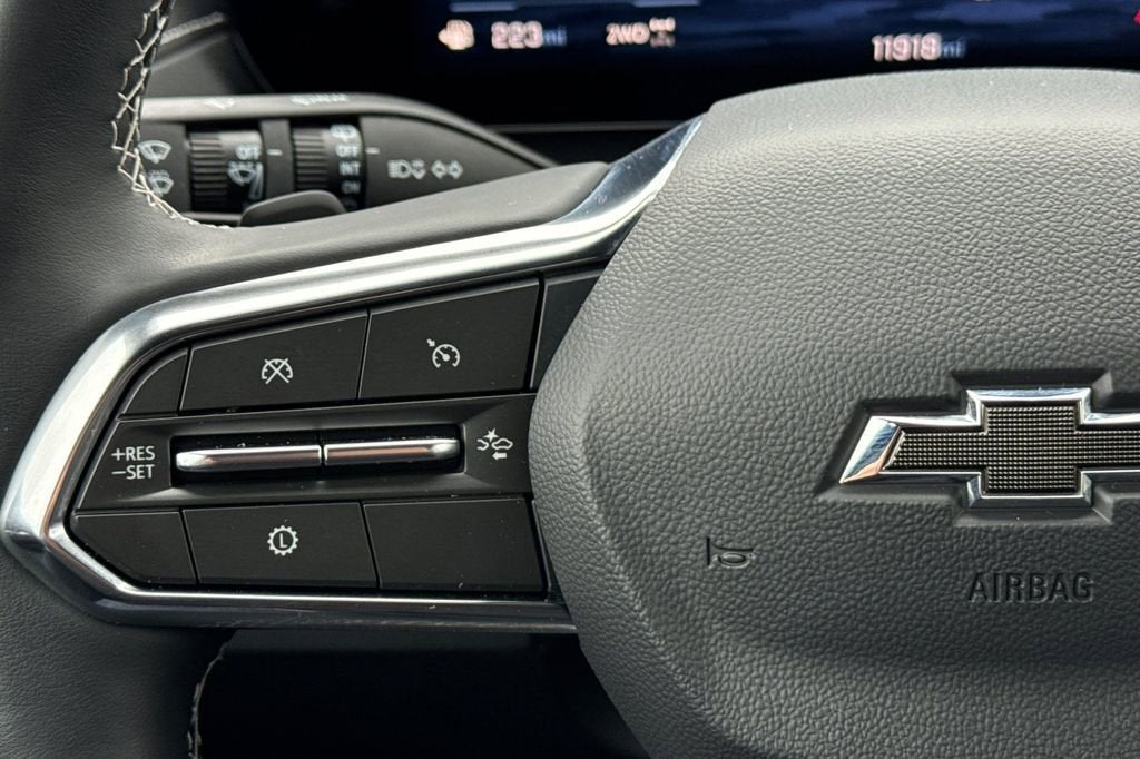 2025 Chevrolet Traverse Z71