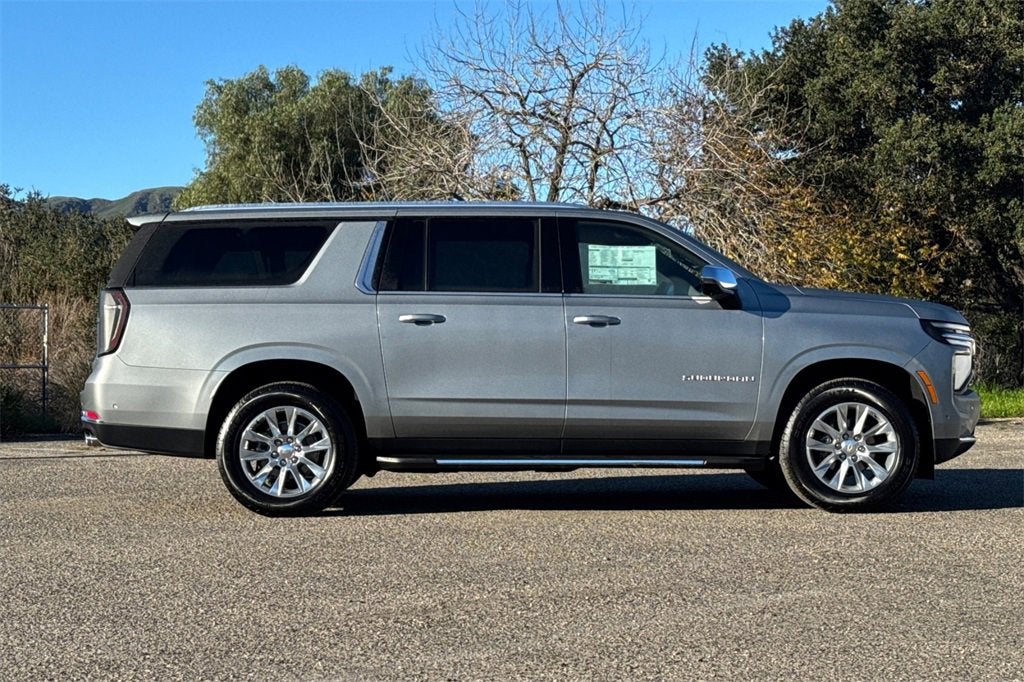 2025 Chevrolet Suburban Premier
