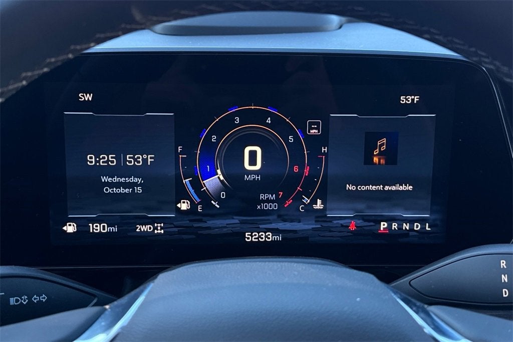 2025 Chevrolet Suburban LS