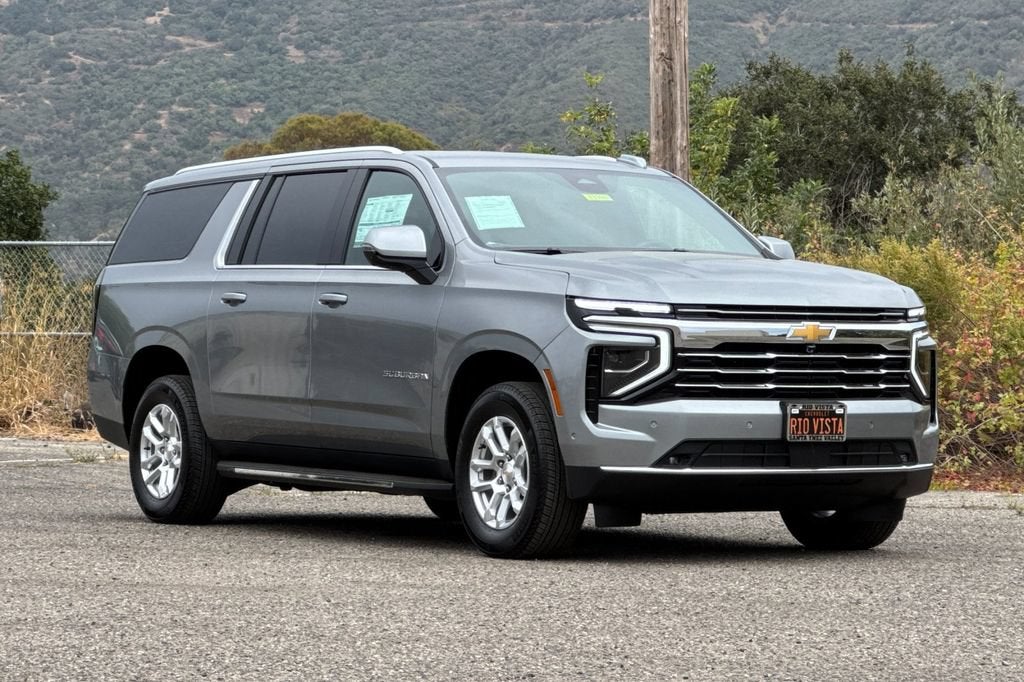 2026 Chevrolet Suburban LT