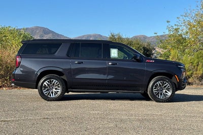 2025 Chevrolet Suburban Z71