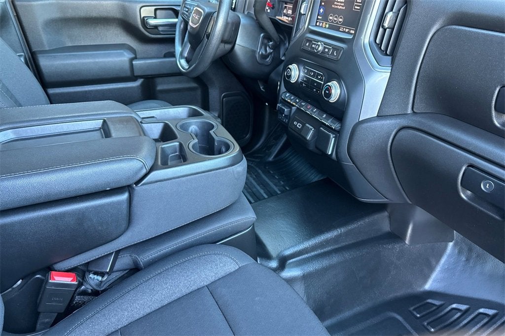 2024 GMC Sierra 2500 HD Pro