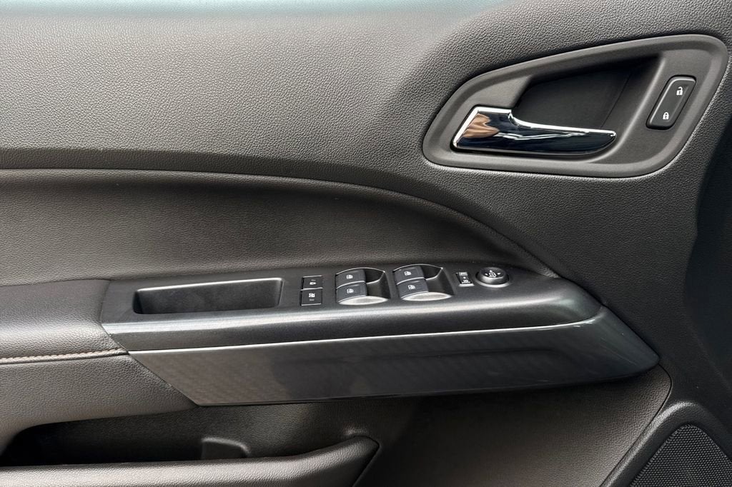 2022 GMC Canyon AT4 - Cloth