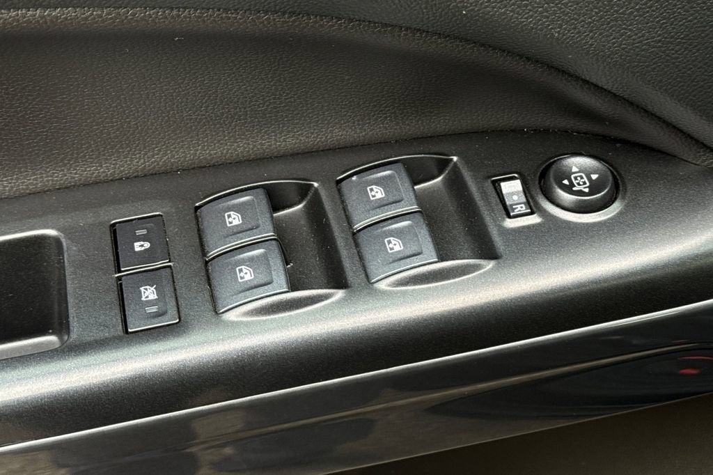 2022 GMC Canyon AT4 - Cloth