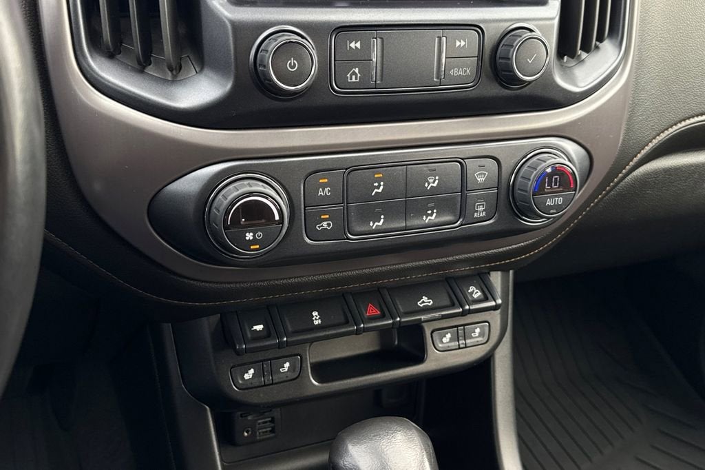 2022 GMC Canyon AT4 - Cloth