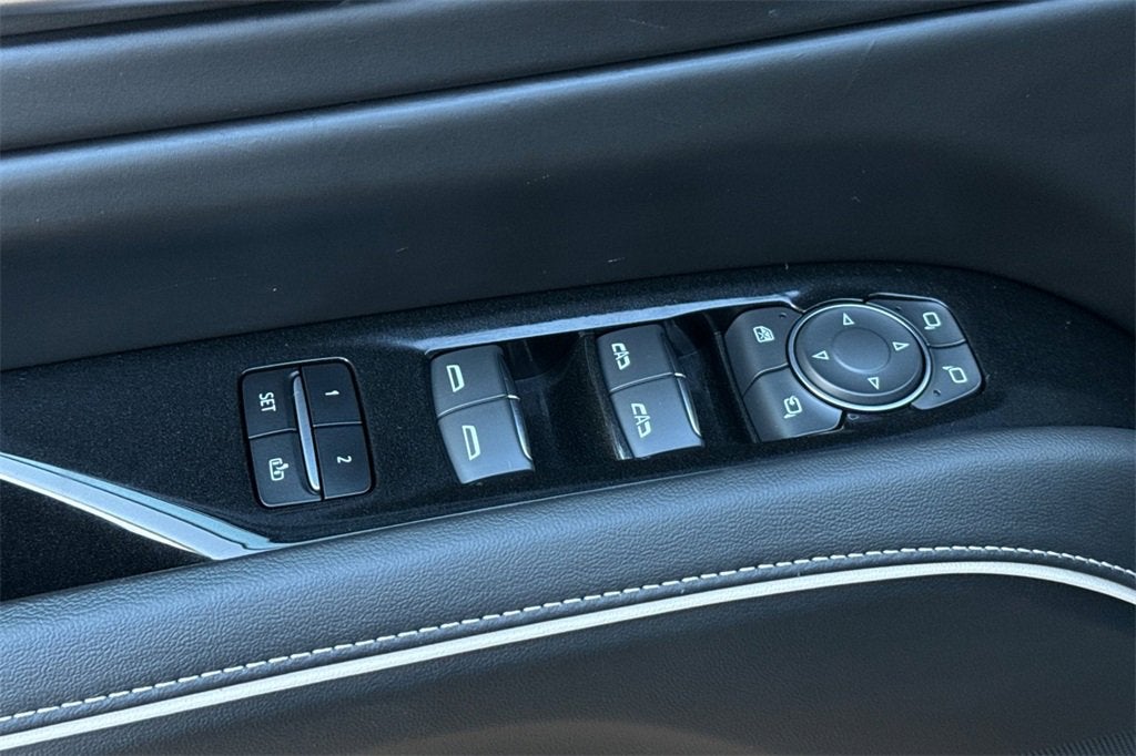 2023 Cadillac Escalade ESV Sport Platinum