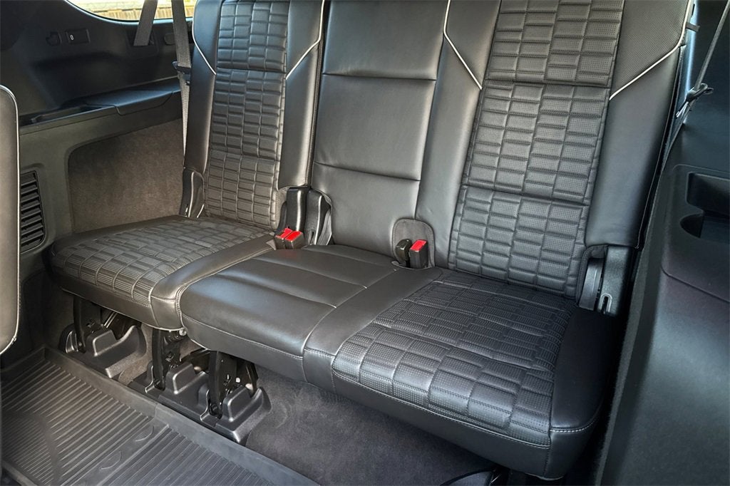 2023 Cadillac Escalade ESV Sport Platinum