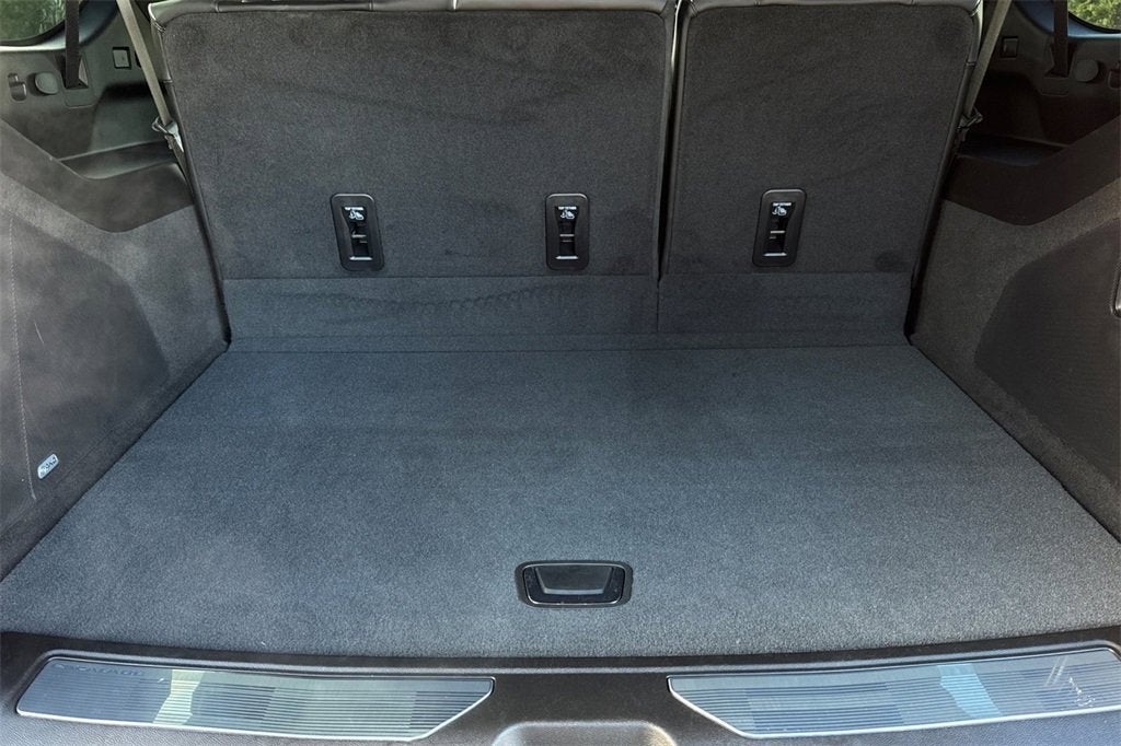 2023 Cadillac Escalade ESV Sport Platinum