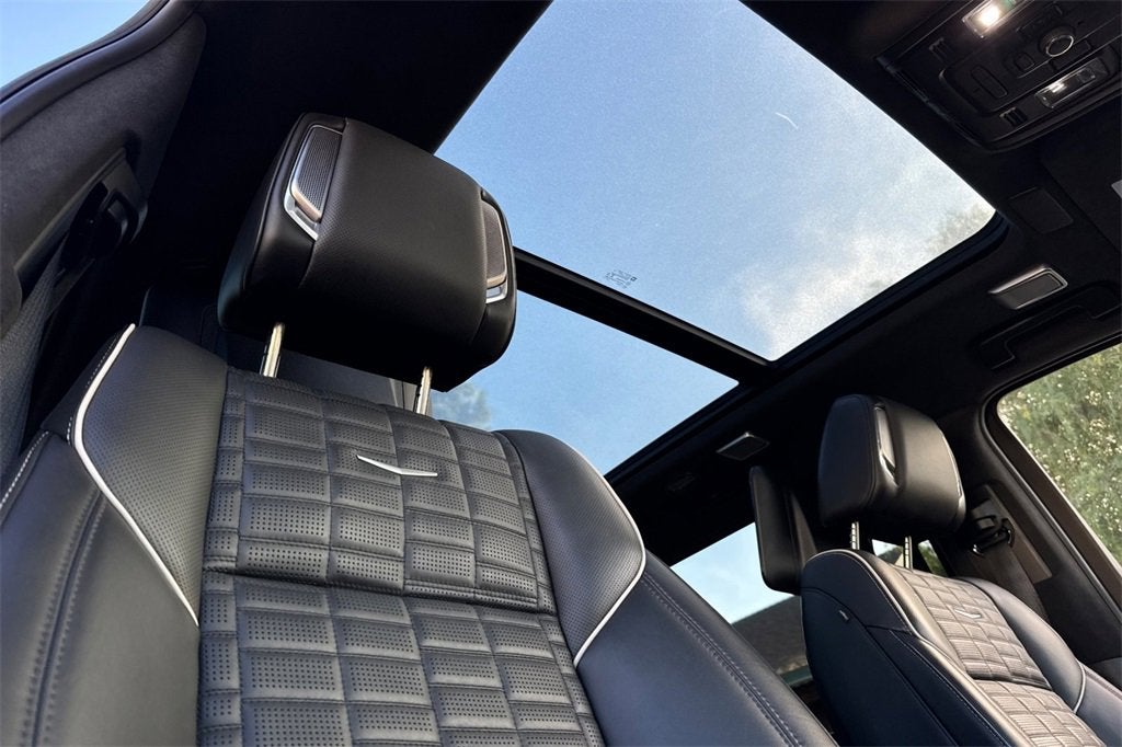 2023 Cadillac Escalade ESV Sport Platinum