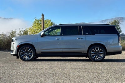 2023 Cadillac Escalade ESV Sport Platinum