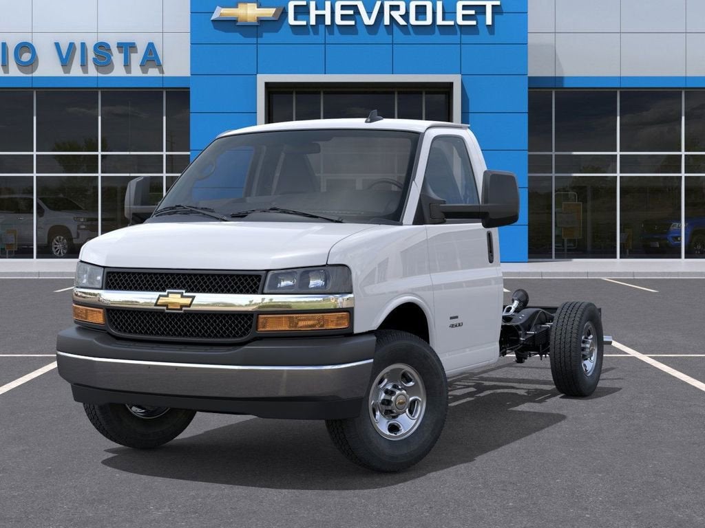 2026 Chevrolet Express Cutaway 3500 1WT