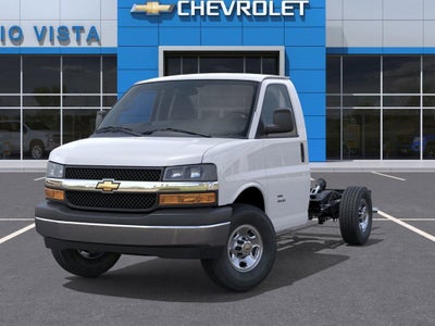 2026 Chevrolet Express Cutaway 3500 1WT