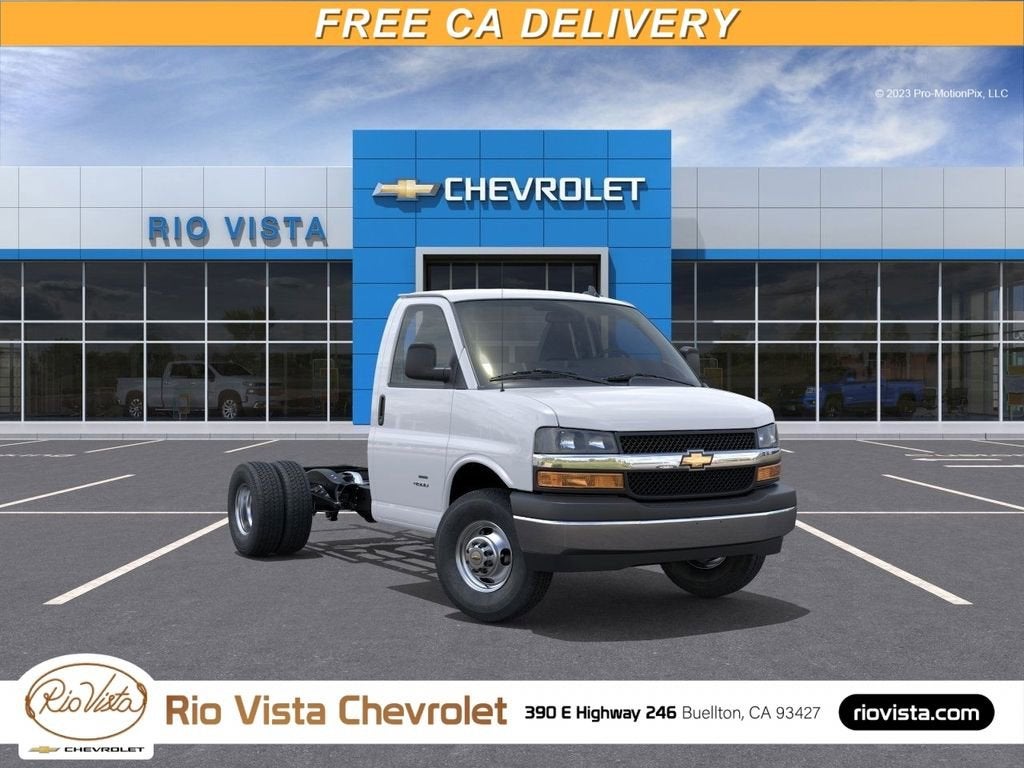 2026 Chevrolet Express Cutaway 3500 1WT