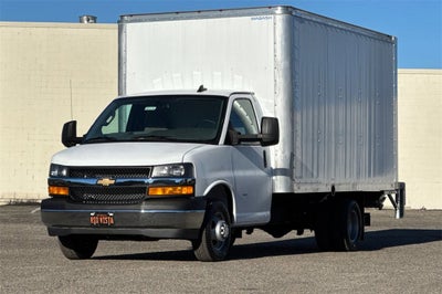 2025 Chevrolet Express Cutaway 3500 1WT