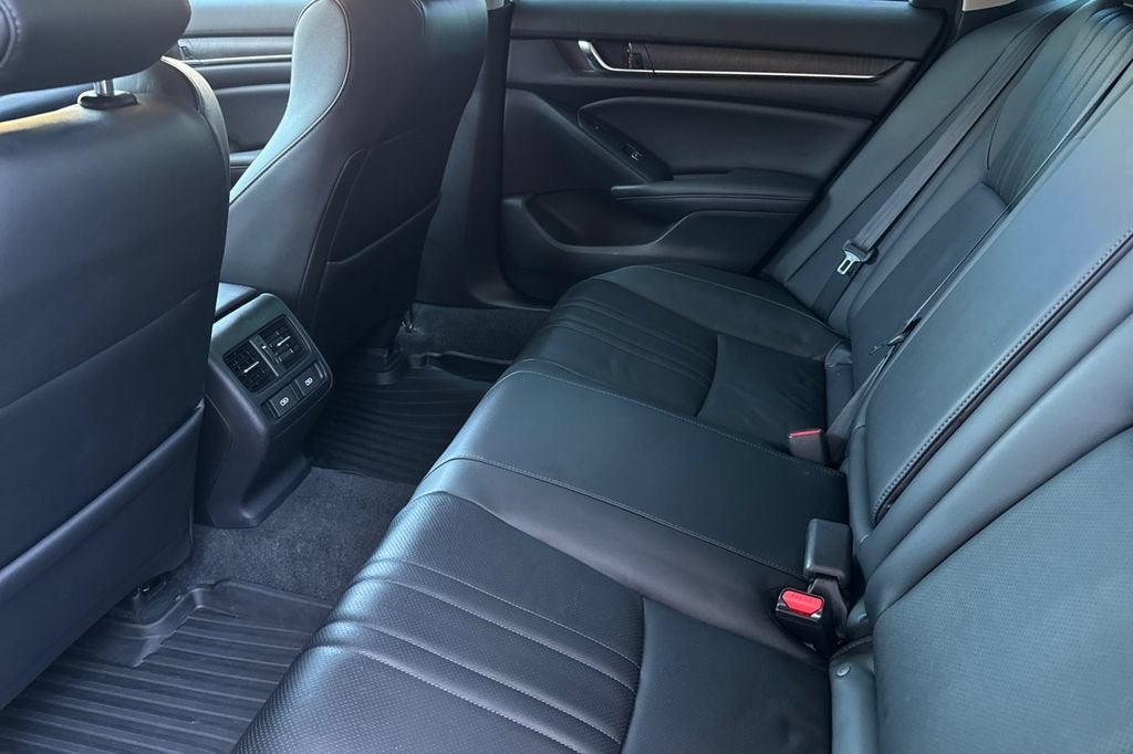 2022 Honda Accord Hybrid Touring