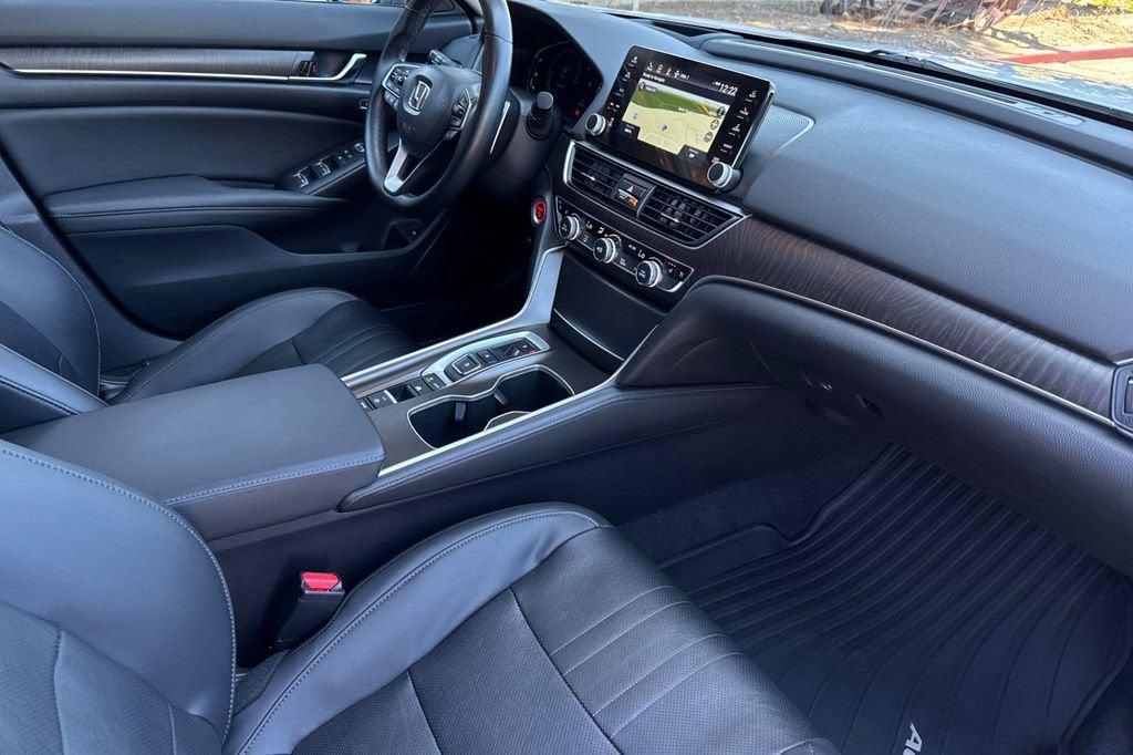 2022 Honda Accord Hybrid Touring