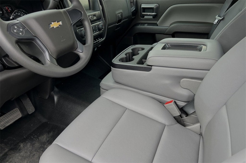 2023 Chevrolet Silverado 5500 HD Work Truck