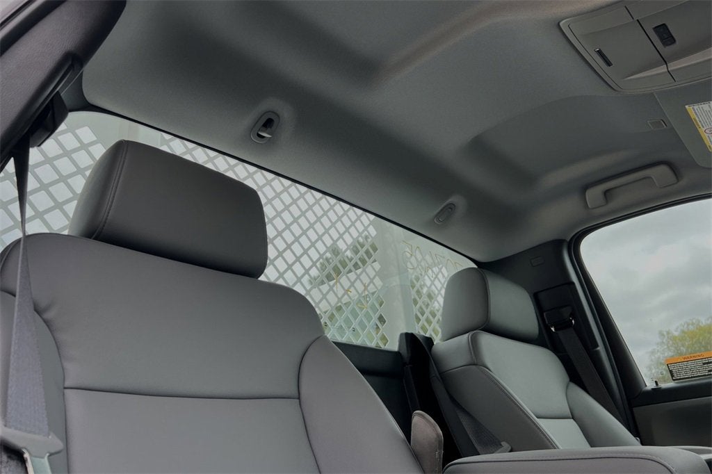 2023 Chevrolet Silverado 5500 HD Work Truck