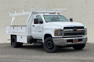 2023 Chevrolet Silverado 5500 HD Work Truck