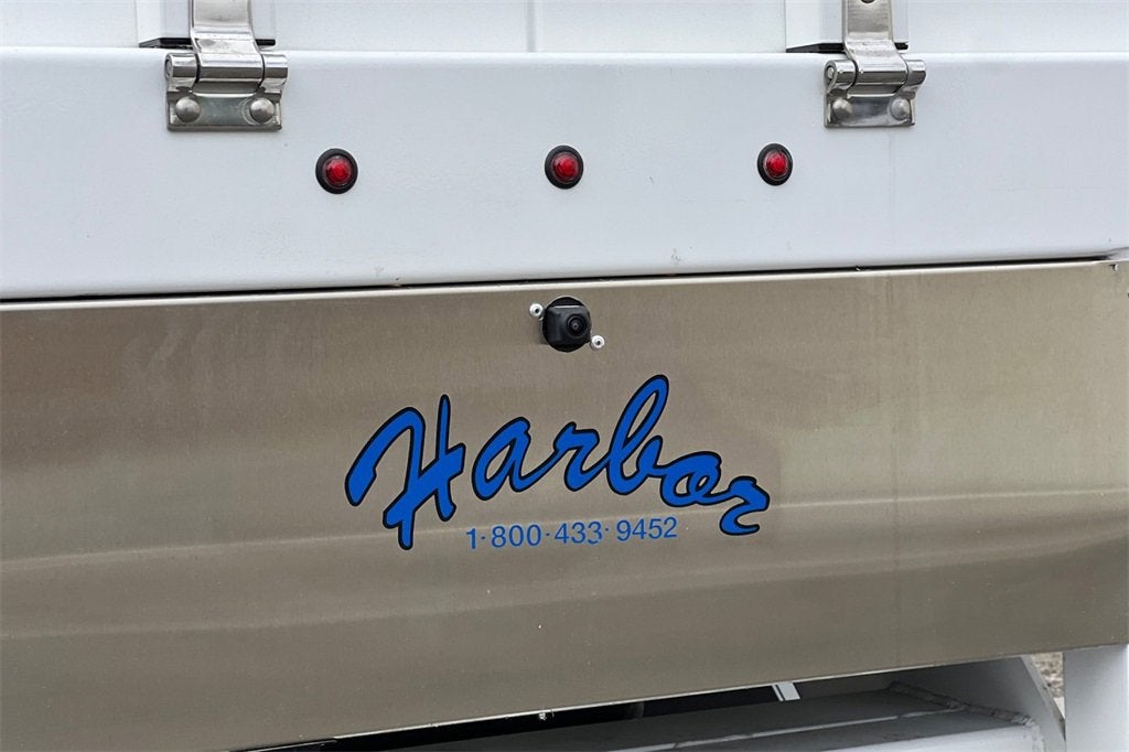 2023 Chevrolet Silverado 5500 HD Work Truck