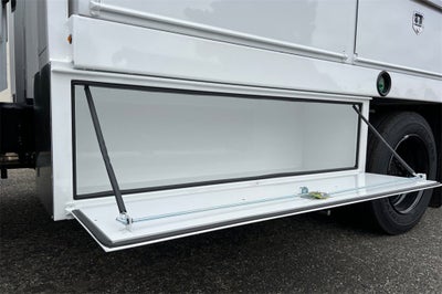 2023 Chevrolet Silverado 5500 HD Work Truck