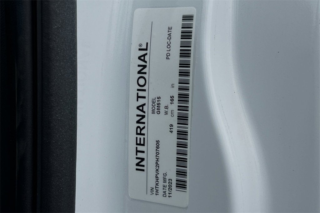 2023 Chevrolet Silverado 5500 HD Work Truck