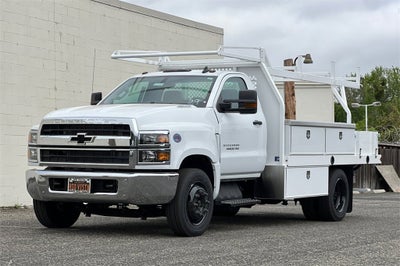 2023 Chevrolet Silverado 5500 HD Work Truck
