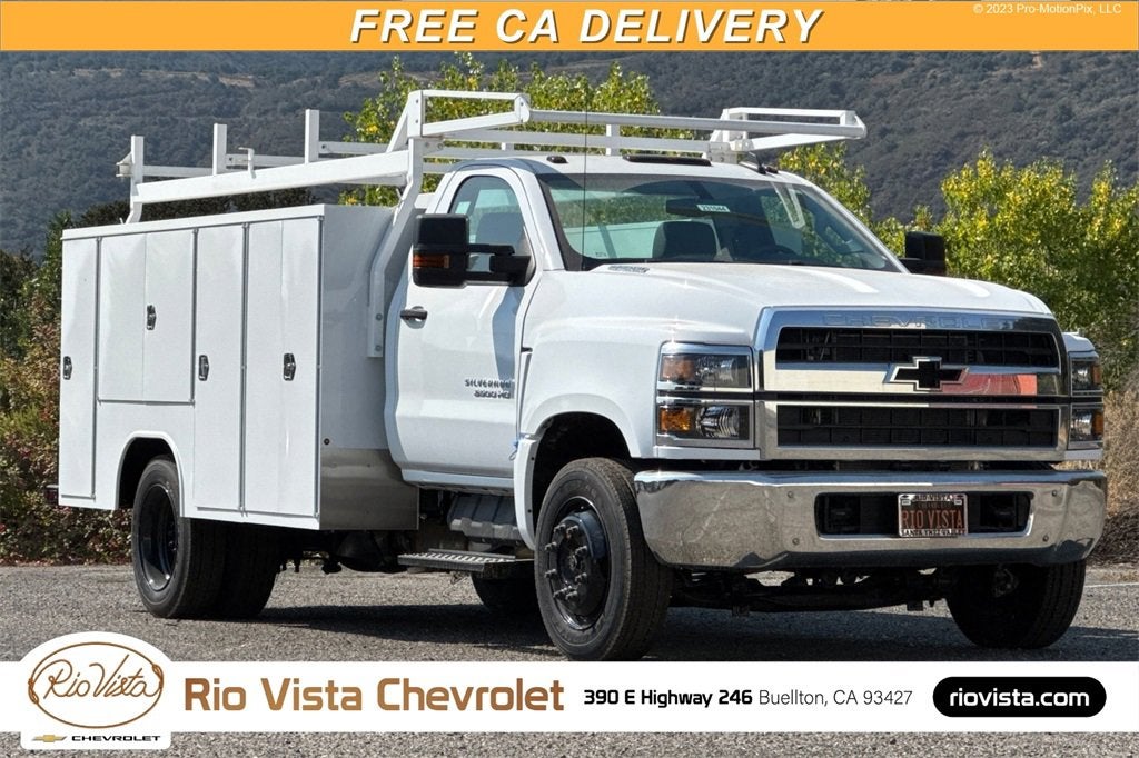 2023 Chevrolet Silverado 5500 HD Work Truck
